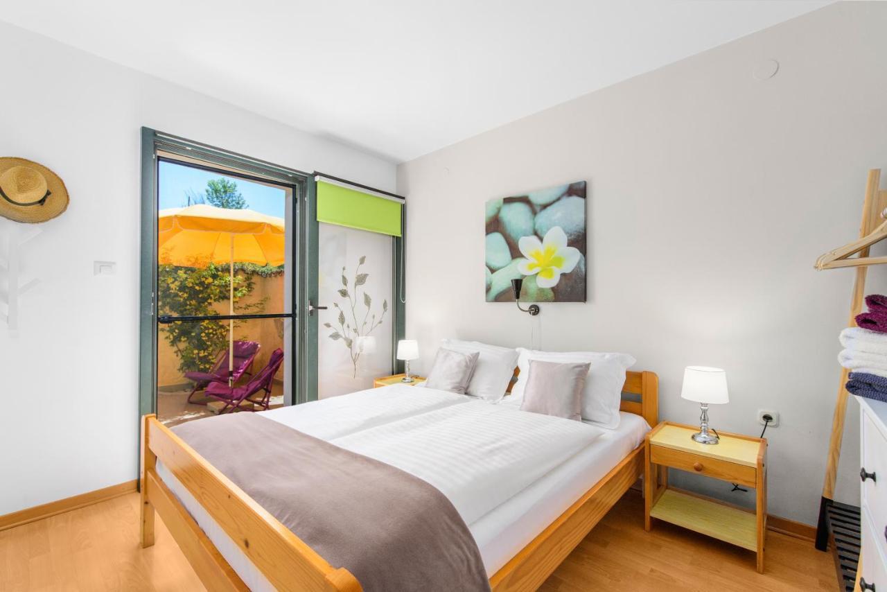 Apartment Felix Пореч Екстер'єр фото