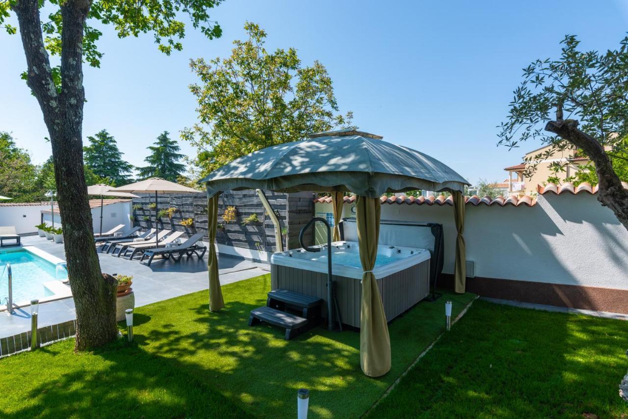 Apartment Felix Пореч Екстер'єр фото