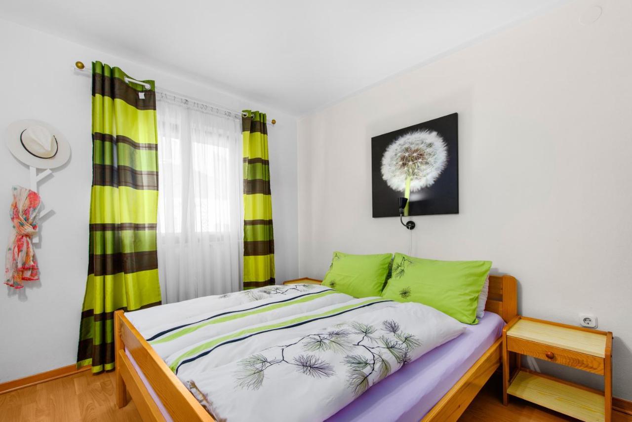 Apartment Felix Пореч Екстер'єр фото