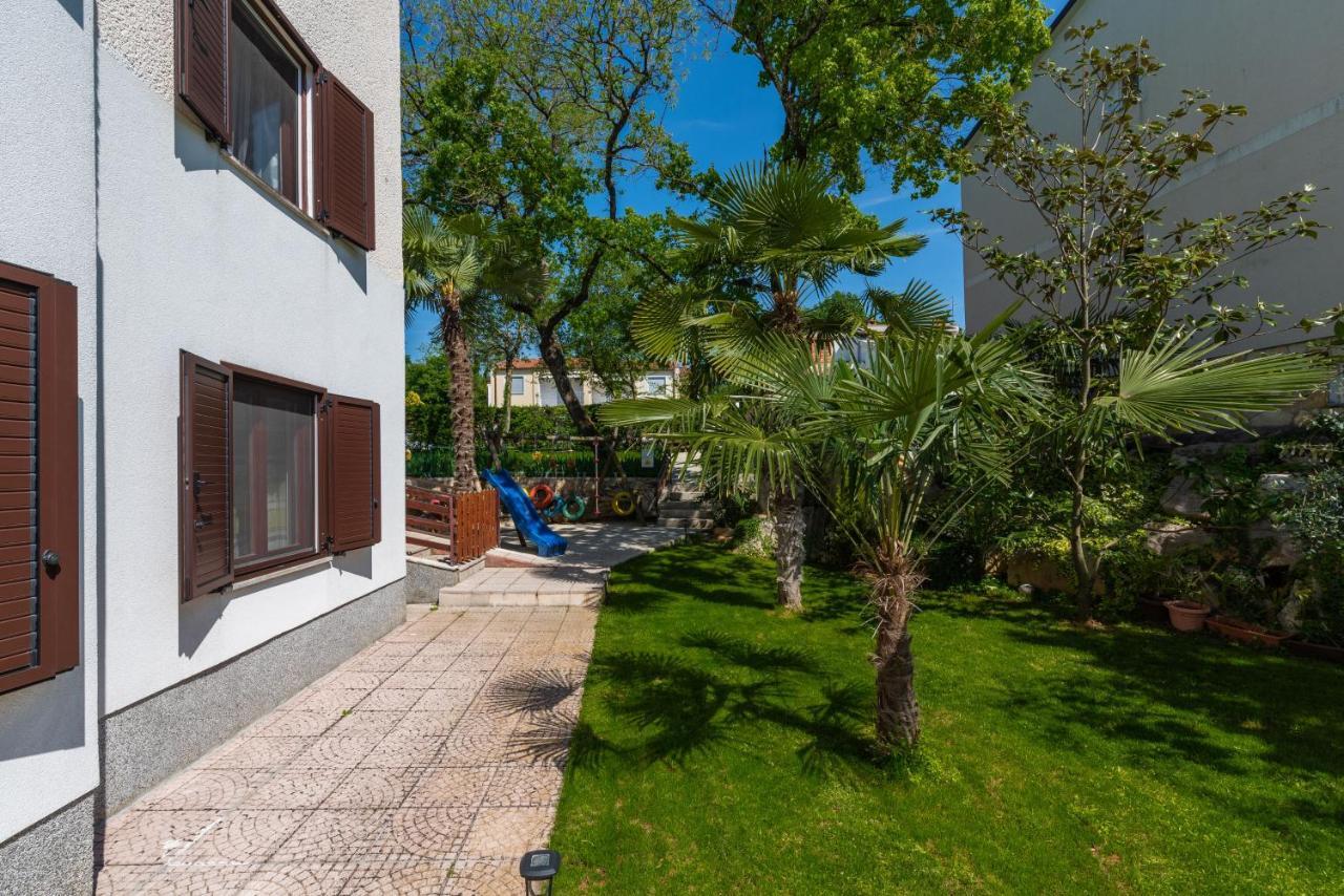 Apartment Felix Пореч Екстер'єр фото
